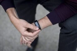 Garmin Vvosmart HR Activity Tracker -Exercise Equipment Shop 10c272d06794d3e5785d5e7c5356e9ff 5d0a753f67897 600x400 1