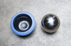 Stinger Cold Roller Massage Ball -Exercise Equipment Shop a4300b002bcfb71f291dac175d52df94 5d0a74f05aa76 600x391 1