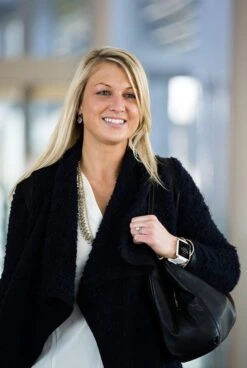 Garmin Vivoactive Smart Watch 26 Garmin Vivoactive Smart Watch -Exercise Equipment Shop df9028fcb6b065e000ffe8a4f03eeb38 5d0a75401f9a8 600x893 1