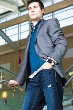 Garmin Vivoactive Smart Watch 31 Garmin Vivoactive Smart Watch -Exercise Equipment Shop df9028fcb6b065e000ffe8a4f03eeb38 5d0a75403ff57 600x900 1